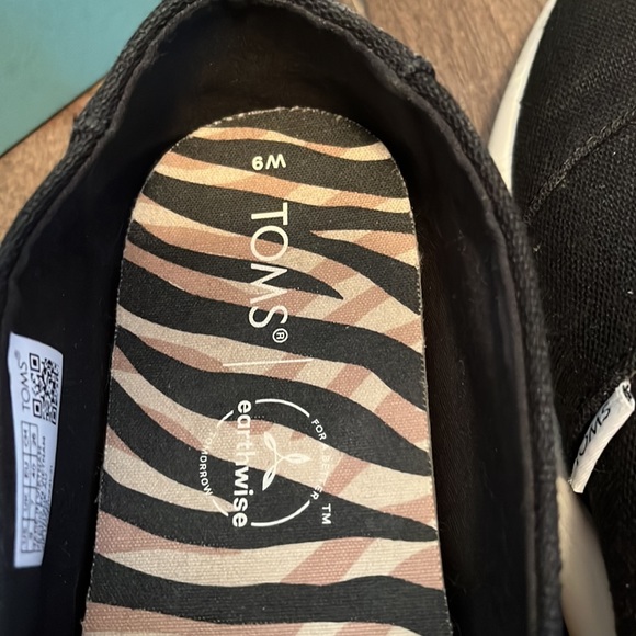 TOMS canvas slide on - Picture 6 of 7